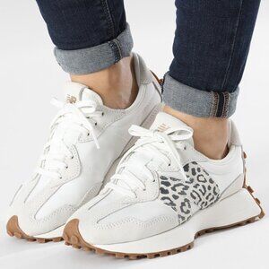 New Balance 327 Size 6 in Sea Salt Leopard Animal Print Casual Women Sneakers